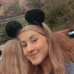 Meet your Posher, Betsy